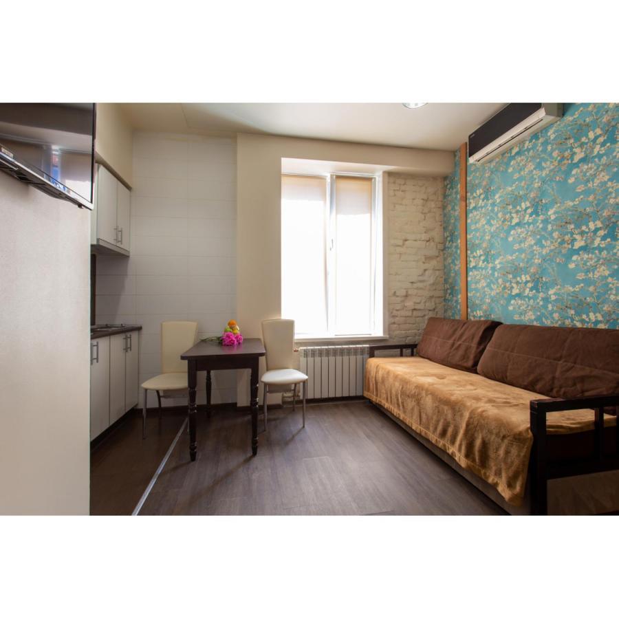 Studio Apartments In The City Center Harkov Kültér fotó